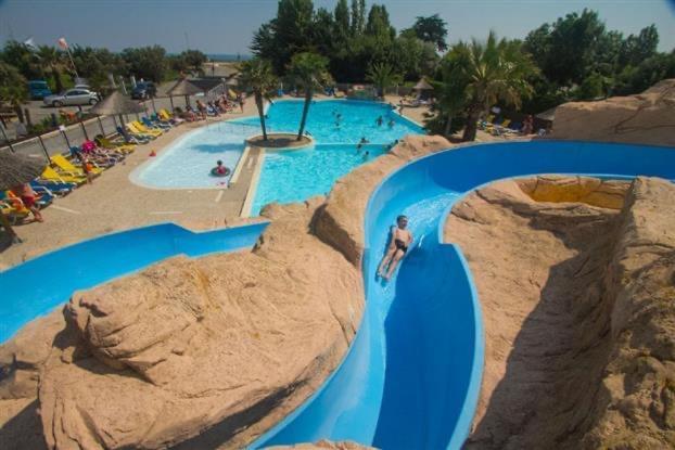 Evasion Oceanique : Mobil-home Dans Un 4* A 50m De L'ocean Campingplatz 4*